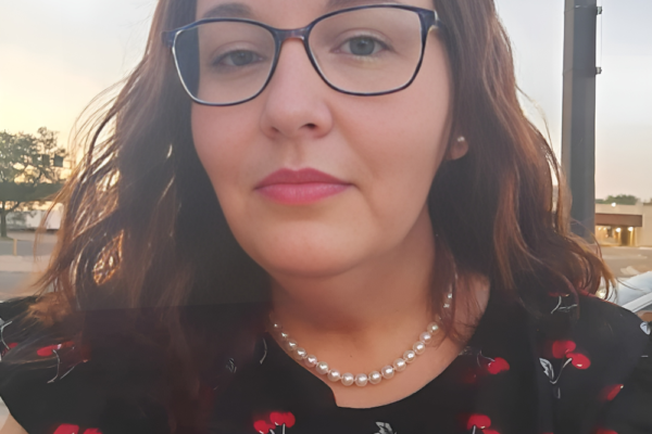 Tacie Schwartz taking a selfie